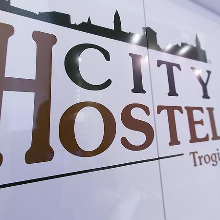 City Hostel Τρογκίρ Εξωτερικό φωτογραφία