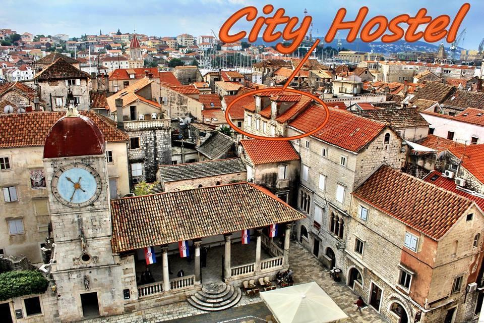 City Hostel Τρογκίρ Εξωτερικό φωτογραφία