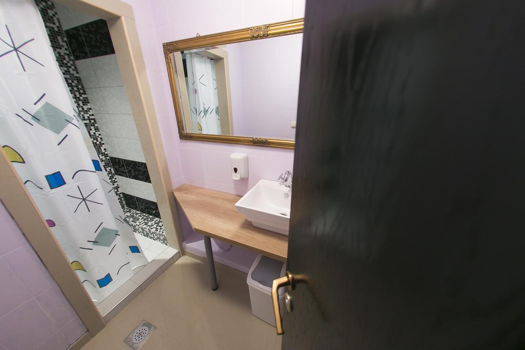 City Hostel Τρογκίρ Εξωτερικό φωτογραφία